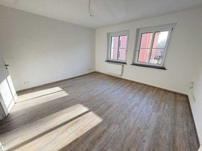 Erstbezug nach Sanierung! 3 Zimmer Wohnung mit Dusche und Balkon!