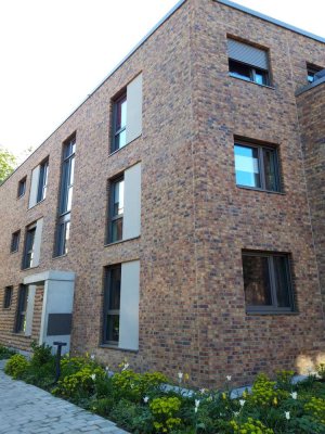 Schöne Neubauwohnung mit allem drum und dran