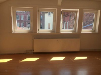 Dachgeschoss 3.Zimmer Küche-Bad