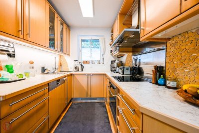 Charmante Gartenwohnung in Innsbruck: 2 Zimmer, Terrasse, Garage – Ihr neues Zuhause!