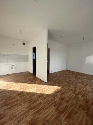 3 Zimmer + Balkon in zentraler Lage