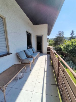 Weitblick *VERKAUFT* 3-FH*SELBST EINZIEHEN im EG*mit Garten+Garage* DG+Souterrain mit Terrassen