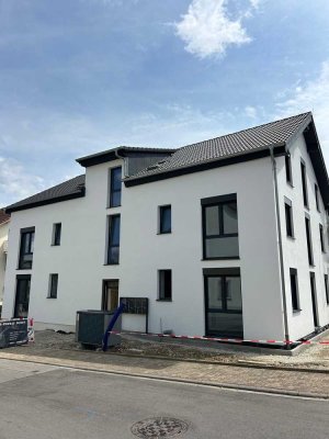 Erstbezug MFH - Moderne 3,5-Zimmer-Neubauwohnungen mit Balkon zu vermieten!