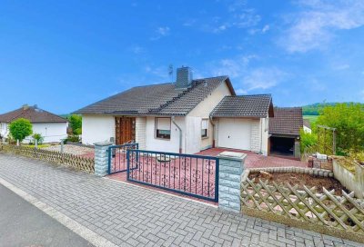 Das perfekte Wohnvergnügen!

Stilvolles Einfamilienhaus der 60-er-Jahre (Split-Level-Architektur)