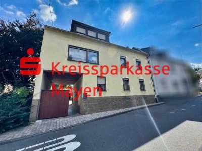 Ein-/Zweifamilienhaus in Wassenach