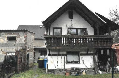 Zwangsversteigerung ! Einfamilienhaus mit Nebengebäuden