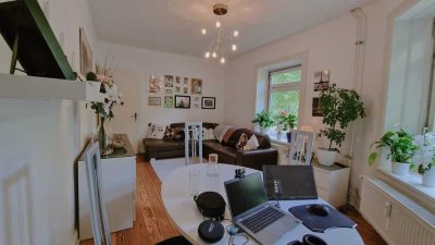 VOLLMÖBLIERTE ALTBAUWOHNUNG in UKE Nähe