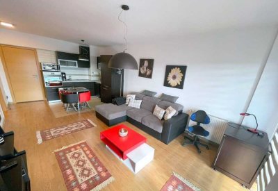 Stilvolle, gepflegte 1,5-Raum-Wohnung mit EBK in Bottrop