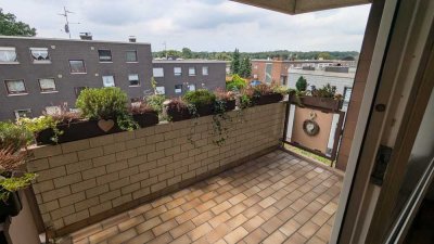 Schicke 3 1/2 Raum Wohnung mit West Balkon u. Aufzug