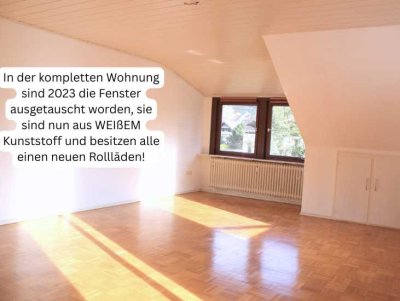 Helle 4-Zimmer-DG-Wohnung mit neuen Fenstern/Rollläden in Arzbach