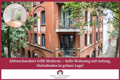 Altbaucharakter trifft Moderne – helle Wohnung mit Aufzug, Balkon und Dielenboden in grüner Lage!