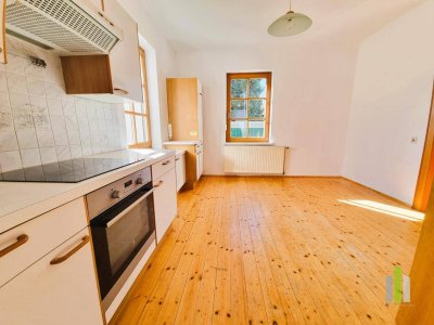 Helle 2-Zimmer-Terrassen-Wohnung mit Garten!