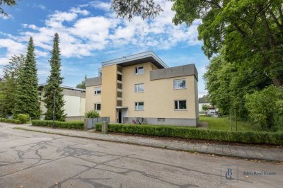 Sofort bezugsfrei: Ruhige 3-Zimmer-Wohnung mit Tiefgaragenstellplatz in Planegg