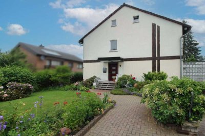 Für Anleger: MFH mit 4 Einheiten und Top-Potenzial in Holle-Derneburg