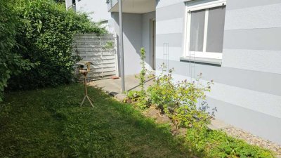 2-Zimmer-Erdgeschosswohnung mit Einbauküche  und Garten