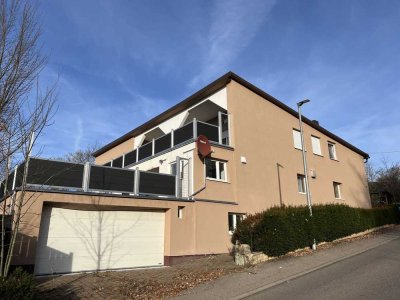 Zweifamilienhaus mit Sauna und traumhaftem Ausblick in Abtsgmünd