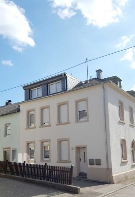 MODERNISIERTE ALTBAUWOHNUNG IN TAWERN 55 QM MIT EBK