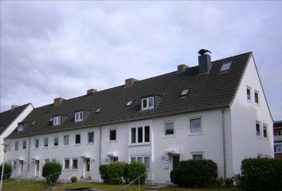 Schöne und helle Dachgeschoss-Wohnung in der Wik