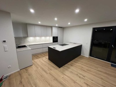 Großzügige 152 m² Maisonette mit 2 Terrassen, Neckarblick & moderner Ausstattung – ideal für Familie