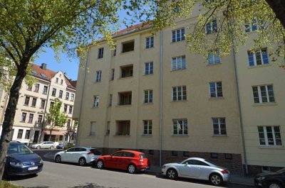 Hochwertig sanierter denkmalgeschützter Altbau Nähe Stünzer Park!