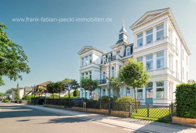 Erfüllen Sie sich den Traum vom Wohnen in einer  Villa in Strandnähe.