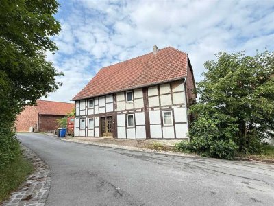 Verstecktes Juwel: Fachwerkhaus mit Garten für Individualisten zum Schnäppchen-Preis