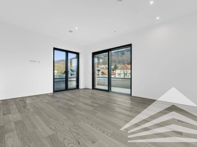 High-End Penthouse am prominenten Ostufer mit grandiosem Seeblick