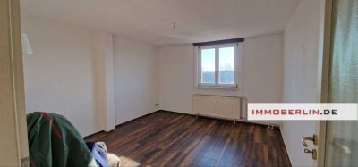 IMMOBERLIN.DE - Gemütliche Dachgeschosswohnung in angenehmem Zustand