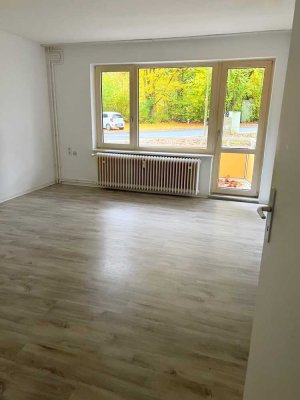 Ihr neues Zuhause in Gebhardshagen – helle 3-Zimmer-Wohnung mit Balkon