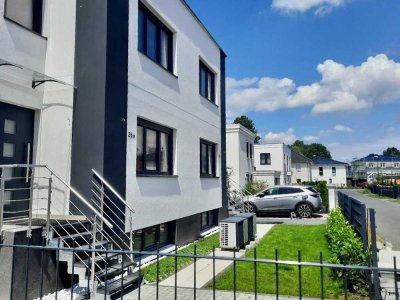 DHH, Ohne Öl und Gas im Grünen und doch stadtnah inkl. EBK und PV