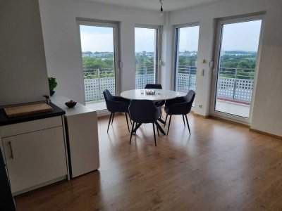 Stilvolle 2-Raum-Penthouse-Wohnung mit gehobener Innenausstattung mit Balkon und EBK in Bad Nauheim