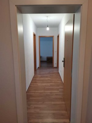 Helle 3- Zimmerwohnung mit sehr gutem Schnitt und Balkon