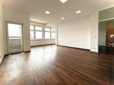 +++ Luxuriöses Penthouse-Maisonette mit großer Dachterrasse und Panoramablick über Berlin +++