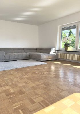 Edle & exklusive 2,5 ZW in Graben Neudorf neu renoviert