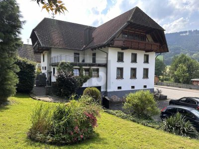 HISTORISCHES HAUS MIT EIGENER WASSERQUELLE