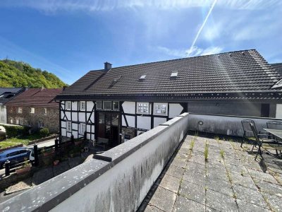Denkmalschutz - Gemütliches Einfamilienhaus in Hallenberg-Braunshausen