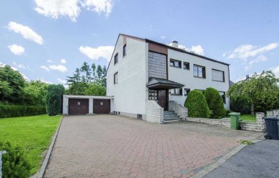 Dreifamilienhaus mit Doppelgarage