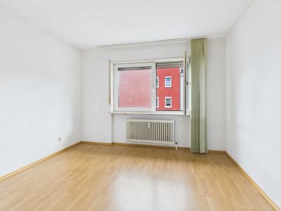 Flexibles Wohnhaus mit 4 separaten Etagen und 2 Garagen