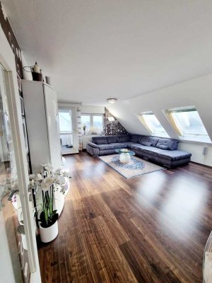 Exclusive,klimatisierte,4 Zimmer Maisonette Wohnung Wiesbaden