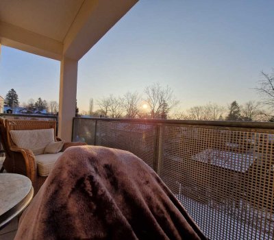 Freie Wohnung für vier Wochen – mit Dachgarten, Wintergarten und viel Licht