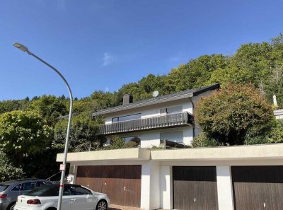 Imposantes Einfamilienhaus mit Einliegerwohnung