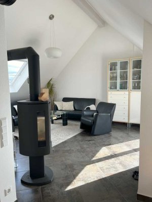 Ein Idyll über den Dächern: 3,5-Zimmer-Wohn(t)raum in Ehningen