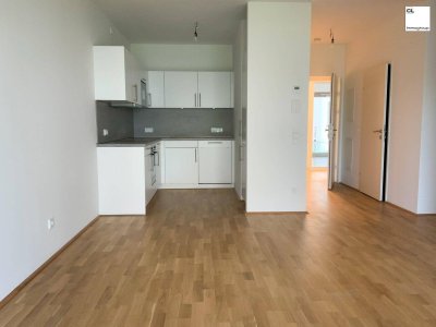 AB SOFORT BEZUGSBEREIT! Traumhafte Wohnung mit Eigengarten &amp; neuer Einbauküche!