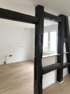 Erstbezug nach Sanierung: 4-Zimmer-Wohnung in Alheim