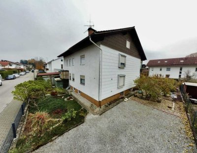 Großes sanierungsbedürftiges Zweifamilienhaus auf Nießbrauchbasis in begehrter Lage