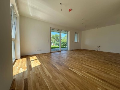 ALTENBERG GARTENWOHNUNG ERSTBEZUG + KÜCHE