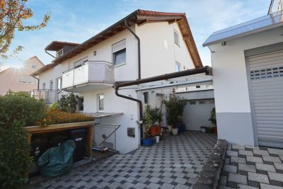 DHH mit Einliegerwohnung in ruhiger Wohnlage