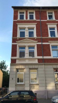 Charmante, zentralgelegene Altbauwohnung in Braunschweig – Mit Garten und stilvollen Details