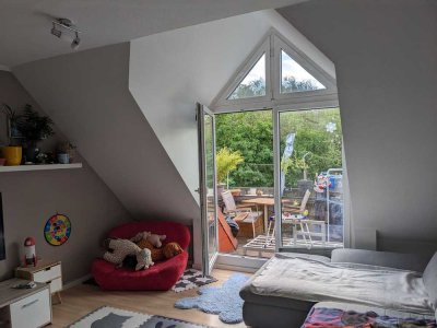 Gemütliches Dachgeschoss mit Balkon in Strausberg sucht neue Mieter