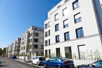Moderne 4 Zimmer Wohnung mit Loggia und zwei Bädern